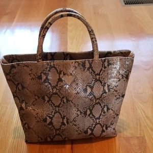 Guess purse